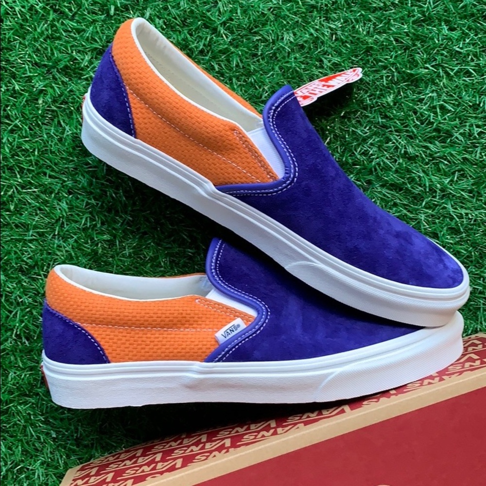 VANS CLASSIC SLIP-ON P&C ROYAL BLUE/APRICOT BUFF M - Picture 2 of 16